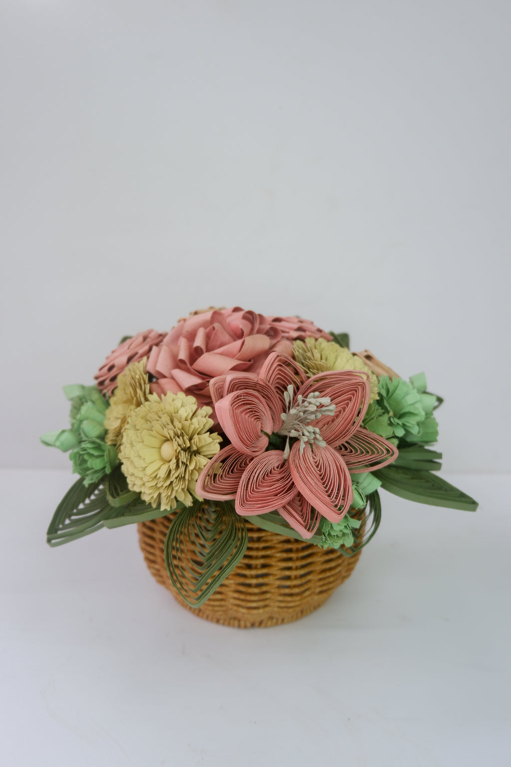 Mayumi - Pastel flower in a basket
