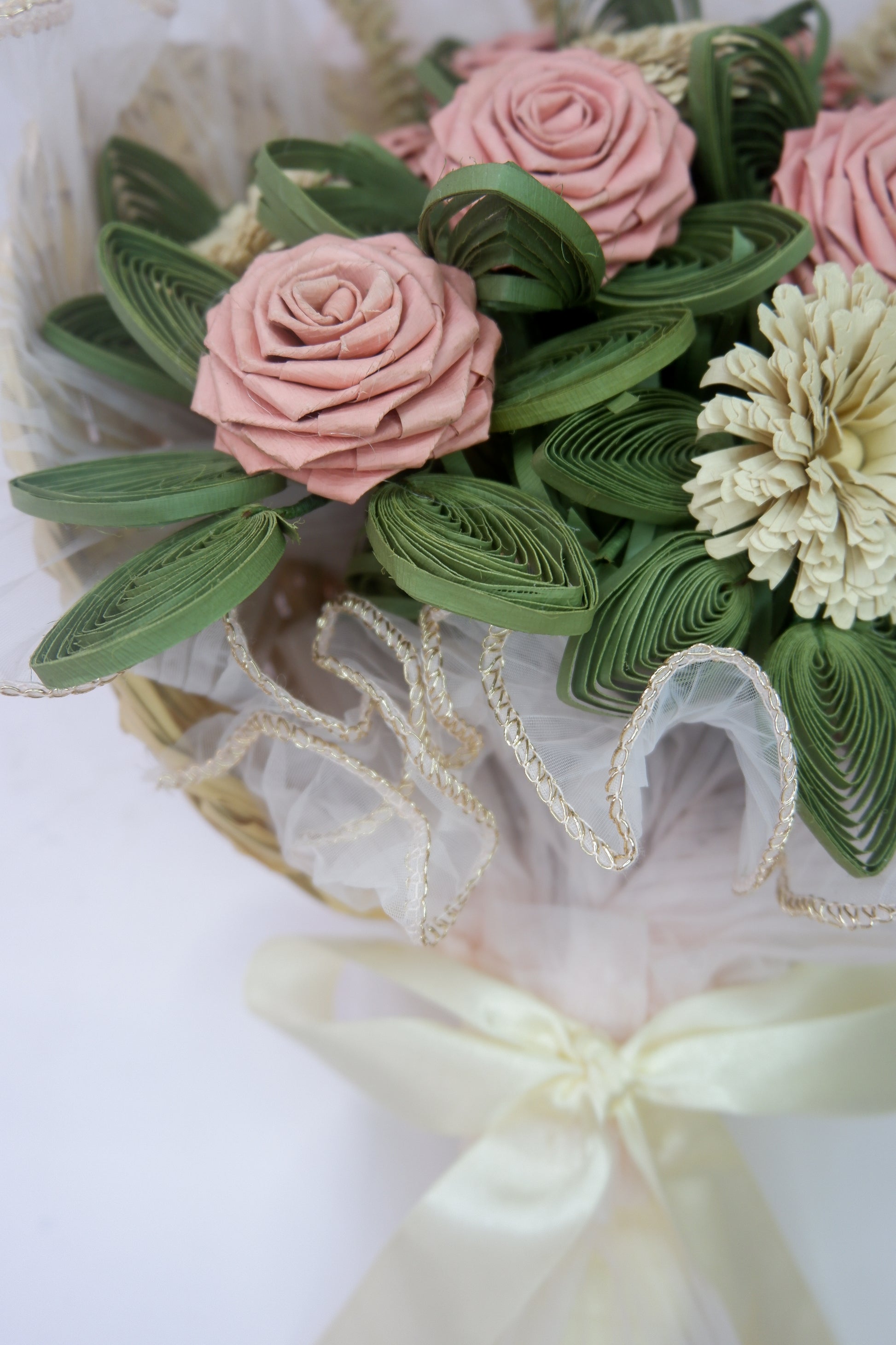 Marikit - abaniko bouquet with blush pink roses